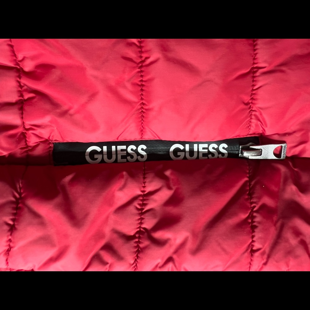 Guess jacket. - Picture 9 of 10